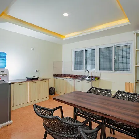 Poms Penthouse Apartment Pokhara Exterior photo